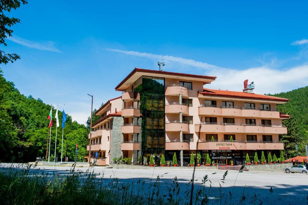 Hotel Park Bachinovo Blagoevgrad Exteriör bild